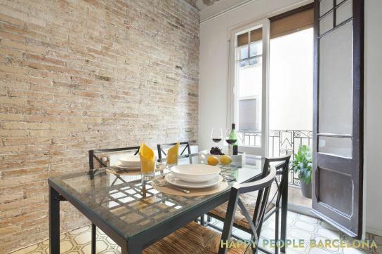 Happy People Sagrada Familia St Pau Apartamento *